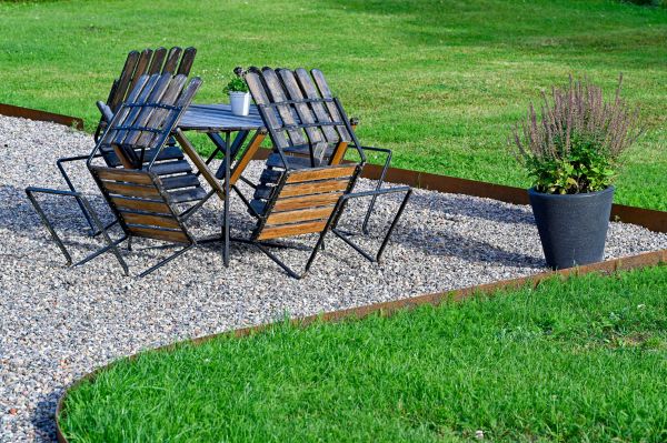 Metal Edging Installation in Brandon